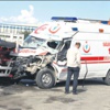 Hasta taşıyan ambulans TIR'a çarptı Hasta taşıyan ambulans TIR'a çarptı