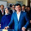 Oy vermeye yürüyerek gitti Oy vermeye yürüyerek gitti