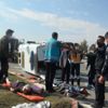 ﻿Yolcu minibüsü ile ambulans çarpıştı