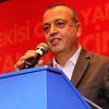 Görevden uzaklaştırılan Battal İlgezdi, "helikopter pisti" davasında beraat etti Görevden uzaklaştırılan Battal İlgezdi, "helikopter pisti" davasında beraat etti