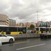 Okmeydanı'nda 2 metrobüs çarpıştı
