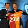 Sneijder sözleşmesini 2018'e kadar uzattı Sneijder sözleşmesini 2018'e kadar uzattı