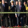 Erdoğan karanfil bıraktı Erdoğan karanfil bıraktı