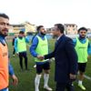 Başkan Kibar, futbolcuları tebrik etti Başkan Kibar, futbolcuları tebrik etti