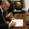 İhracatçılara ''yeşil pasaport'' hakkına ilişkin ihracat limiti 500 bin dolara indirildi İhracatçılara ''yeşil pasaport'' hakkına ilişkin ihracat limiti 500 bin dolara indirildi