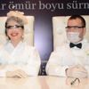 Damat ve gelinlik yerine tulumlarını giyip mutluluğa ‘evet’ dediler
