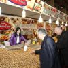 Başkan Büyükkılıç, esnaf ve vatandaşlarla Başkan Büyükkılıç, esnaf ve vatandaşlarla