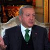 Erdoğan'a "yıl dönümünü" canlı yayında sunucu hatırlattı