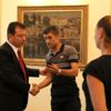 Ekrem İmamoğlu işten çıkarılan personelle görüştü