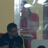 Yusuf Şimşek, masayı tekmeleyip sigara yaktı! Yusuf Şimşek, masayı tekmeleyip sigara yaktı!