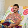 Silahlı saldırı sonrası felç olan Emrah, yardım bekliyor