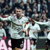Beşiktaş yol ayrımında! Yönetimden flaş karar Beşiktaş yol ayrımında! Yönetimden flaş karar