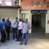 Sağlık raporu alamayan hasta, doktoru bıçakladı Sağlık raporu alamayan hasta, doktoru bıçakladı