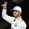 Lewis Hamilton şampiyonluğu garantiledi Lewis Hamilton şampiyonluğu garantiledi