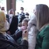Temizlikte annesine yardım ederek Dünya Şampiyonası'na hazırlanıyor Temizlikte annesine yardım ederek Dünya Şampiyonası'na hazırlanıyor
