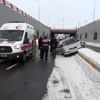 Otomobil elektrik direğine çarptı: 5 yaralı Otomobil elektrik direğine çarptı: 5 yaralı