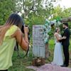 Evlilik teklifi için süslediği elma bahçesi, doğal ... Evlilik teklifi için süslediği elma bahçesi, doğal ...