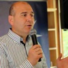 "Aydın Doğan Demirtaş'ı evlatlık aldı" "Aydın Doğan Demirtaş'ı evlatlık aldı"