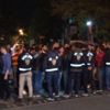Galatasaray taraftarları, yönetim ve futbolcuları protesto etti Galatasaray taraftarları, yönetim ve futbolcuları protesto etti