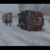 Yakıt dolu tanker devrildi