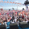 Davutoğlu: Eski Türkiye'yi isteyen altılı çeteye yeteriz Davutoğlu: Eski Türkiye'yi isteyen altılı çeteye yeteriz