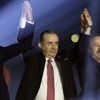 Yönetim başkanın arkasında Yönetim başkanın arkasında
