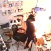 Cep telefonu bataryası bomba gibi patladı Cep telefonu bataryası bomba gibi patladı