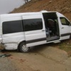 Minibüs Devrildi: 7 Yaralı Minibüs Devrildi: 7 Yaralı