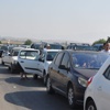 TIR devrildi, kilometrelerce kuyruk oluştu TIR devrildi, kilometrelerce kuyruk oluştu
