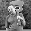 Onunkisi 'siyah-beyaz' bir hayat hikayesiydi