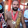 Hedefi altın kemerin daimi sahibi olmak Hedefi altın kemerin daimi sahibi olmak