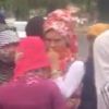 Otobüs değil minibüs. Adana'da polisler şaşkına döndü Otobüs değil minibüs. Adana'da polisler şaşkına döndü