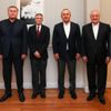 Dışişleri Bakanı Çavuşoğlu, Türk Konseyi olağanüstü toplantısının açılışında konuştu: Dünyaya vereceğimiz güçlü mesaj önemli Dışişleri Bakanı Çavuşoğlu, Türk Konseyi olağanüstü toplantısının açılışında konuştu: Dünyaya vereceğimiz güçlü mesaj önemli