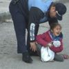 Samsun'da akılalmaz olay! Çocuğunu yol ortasında bırakıp kaçtı Samsun'da akılalmaz olay! Çocuğunu yol ortasında bırakıp kaçtı