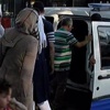 Beyoğlu'nda güpegündüz silahlı gasp Beyoğlu'nda güpegündüz silahlı gasp