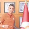 Maç başını indirdi 2021’e kadar uzattı