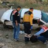 Sivas'ta otomobil su kanalına uçtu, 2 kişi öldü Sivas'ta otomobil su kanalına uçtu, 2 kişi öldü