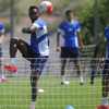 Eto'o antrenmanda taktik verdi Eto'o antrenmanda taktik verdi