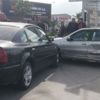 Bafra'da 2 otomobil çarpıştı: 2 yaralı Bafra'da 2 otomobil çarpıştı: 2 yaralı