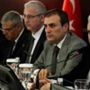 'Milleti bölmeye çalışanlar havasını alır'