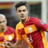 Manchester United Ozan Kabak'ı izliyor