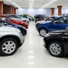 Seçim öncesi otomobile hücum Seçim öncesi otomobile hücum