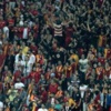 G.Saray taraftarı F.Bahçe tesisi bastı, olay çıkardı G.Saray taraftarı F.Bahçe tesisi bastı, olay çıkardı