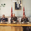 Darbe erteleten güvenoylaması