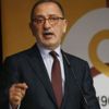 Galatasaray Başkanı Mustafa Cengiz'e yönelik eleştirileri yüzünden üyeliği askıya alınan Fatih Altaylı, mahkemeden de veto yedi