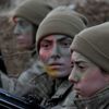 Kadın subay adayları nefes kesti Kadın subay adayları nefes kesti