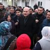 Bakan Soylu konteyner kentteki depremzedeleri ziyaret etti