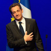 Sarkozy siyasete geri döndü