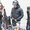 Kaskı unuttu, sevgilisini taksiye bindirdi