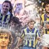 Soldan yürüyen futbolcu: Selçuk Yula Soldan yürüyen futbolcu: Selçuk Yula